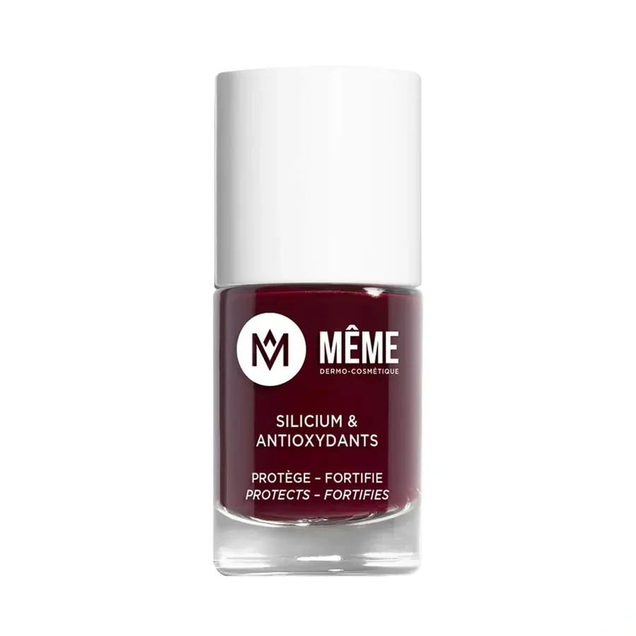 Même Vernis à Ongles au Silicium
