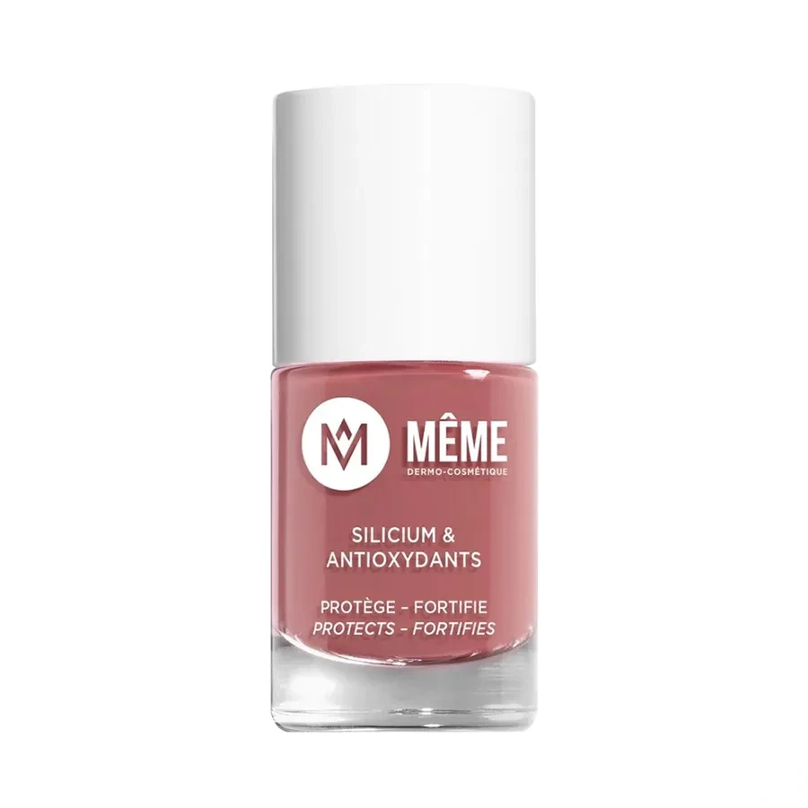 Même Vernis à Ongles au Silicium