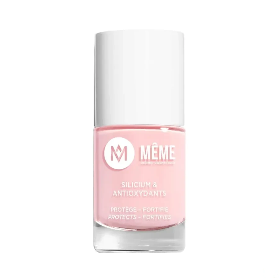 Même Vernis à Ongles au Silicium