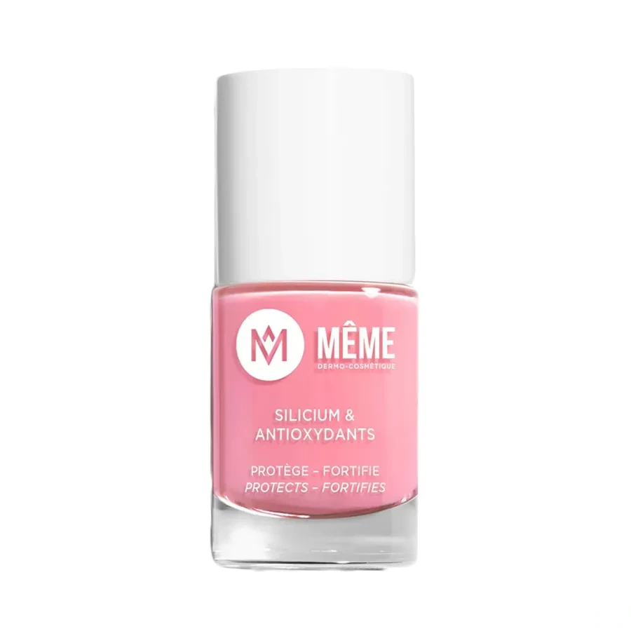 Même Vernis à Ongles au Silicium