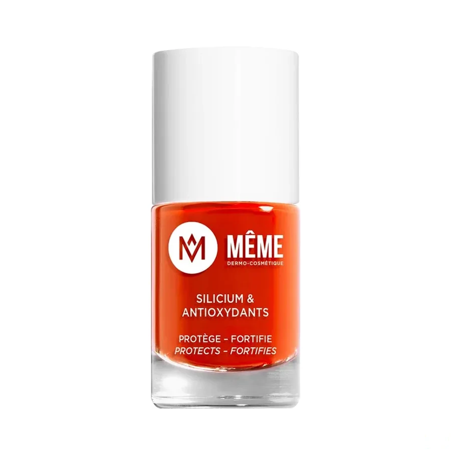 Même Vernis à Ongles au Silicium